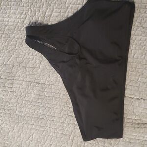 NWOT One shoulder bikini top